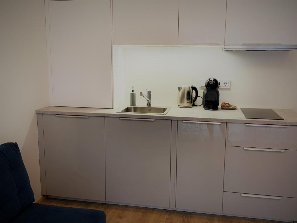 Cozy Nest Apartment In คอนัส ภายนอก รูปภาพ